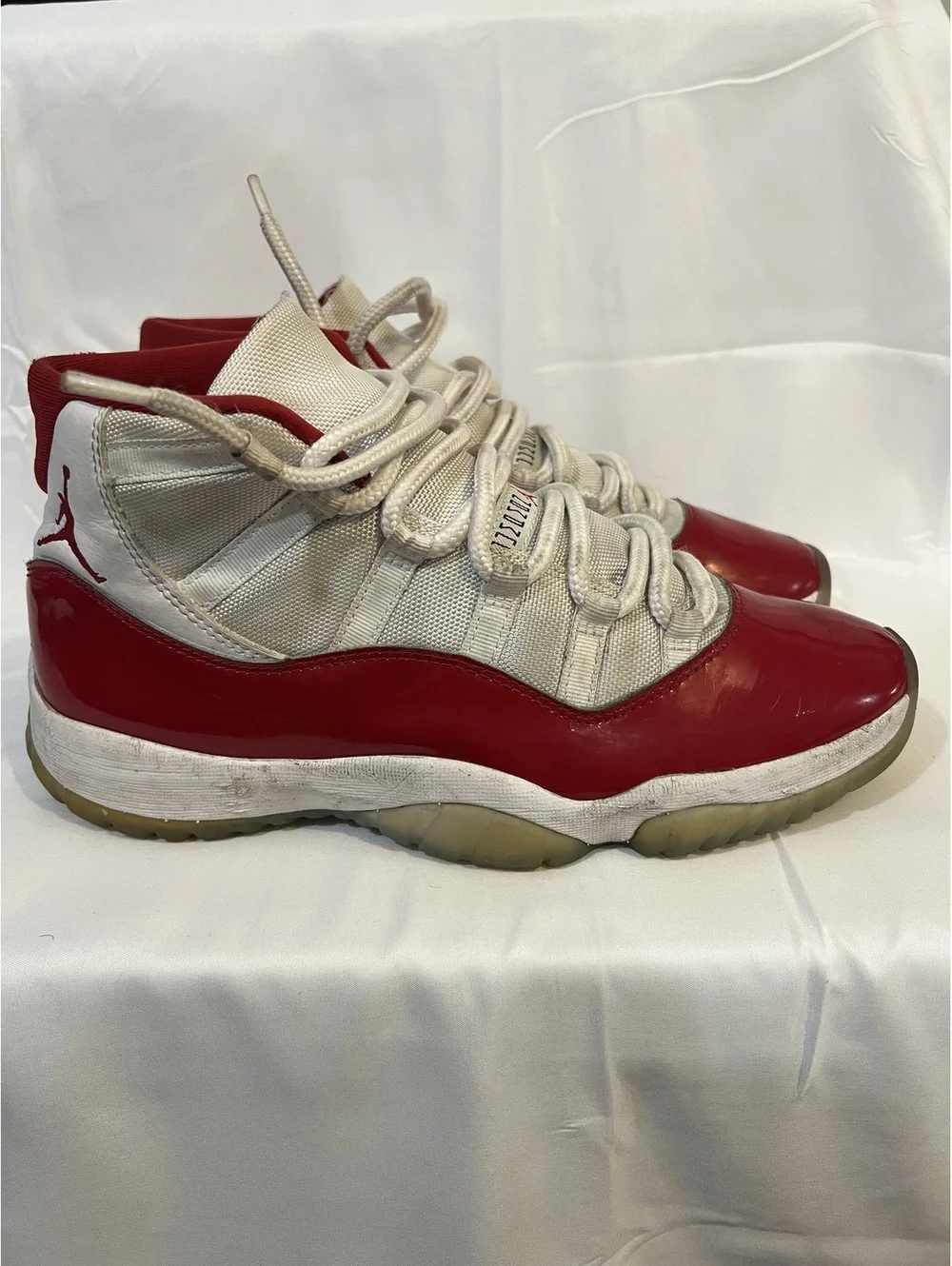 Air Jordan 11 Retro 'Cherry'